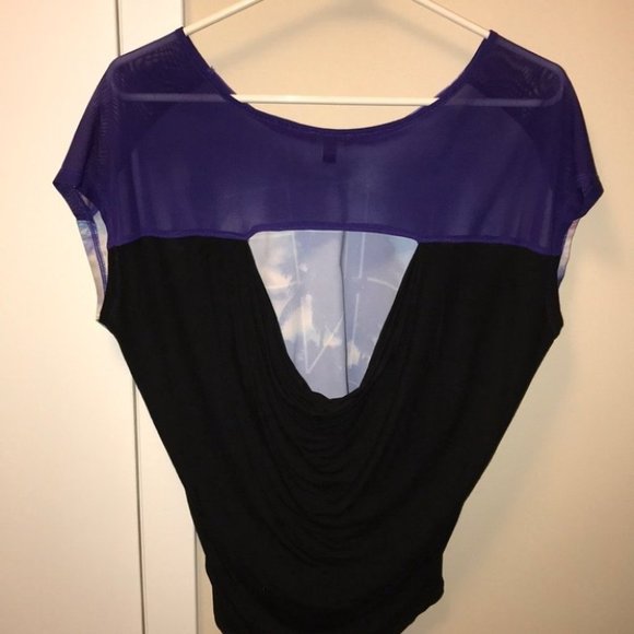 Express Women's Shirt Mesh Graphic Tee XS Purple - Picture 7 of 7